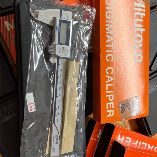 Thước kẹp điện tử Mitutoyo 150mm